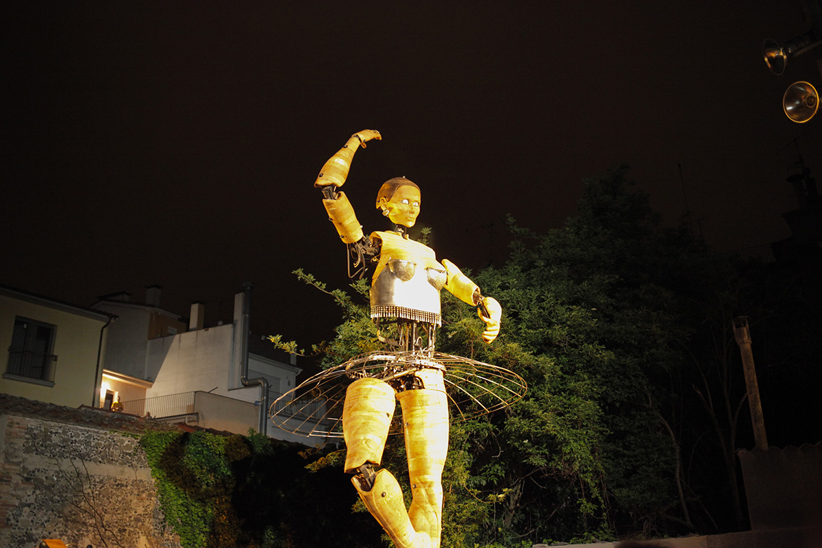 Actuen al Sismògraf i els contracten a Oceania