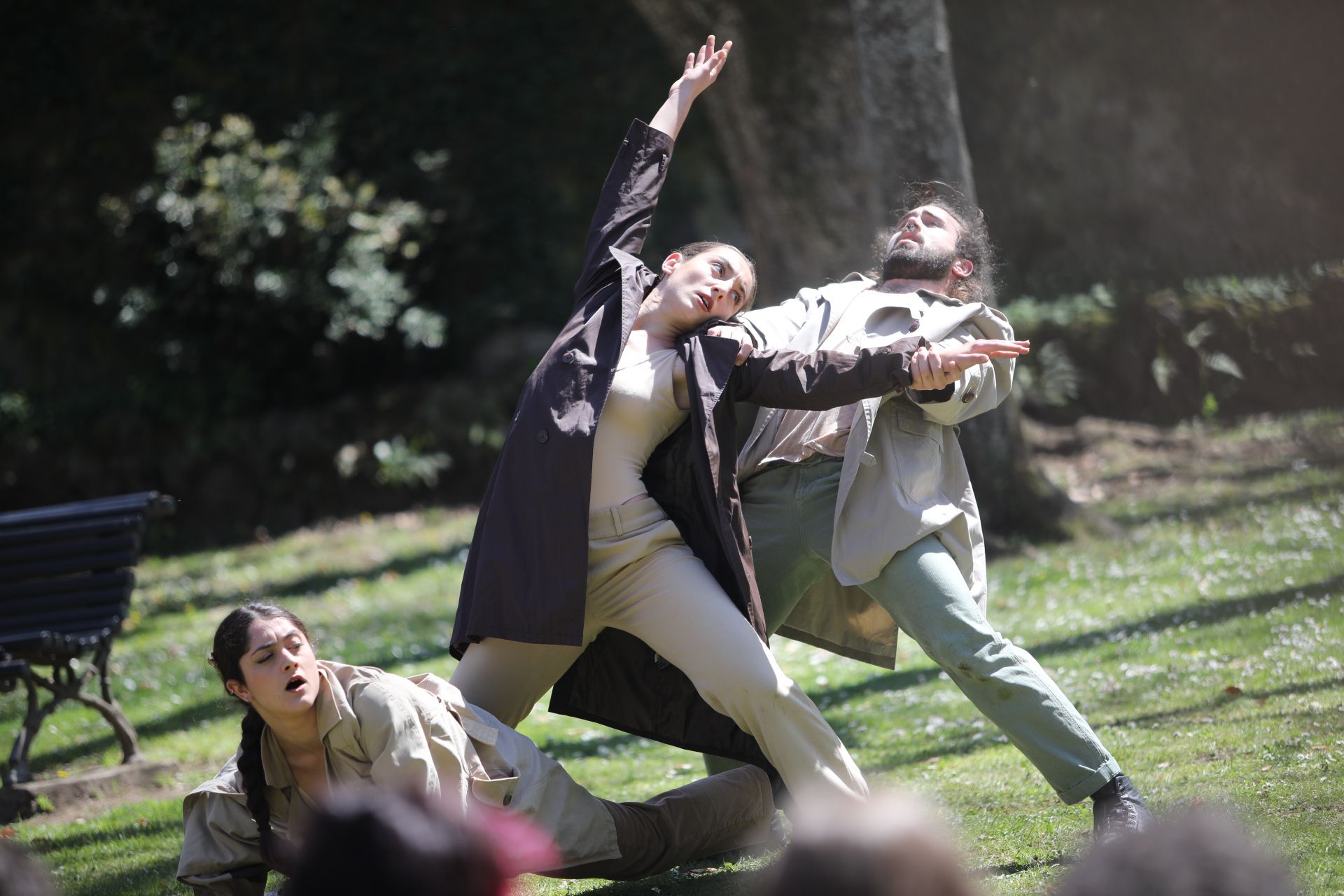 Am I What? | © Elvi Balboa