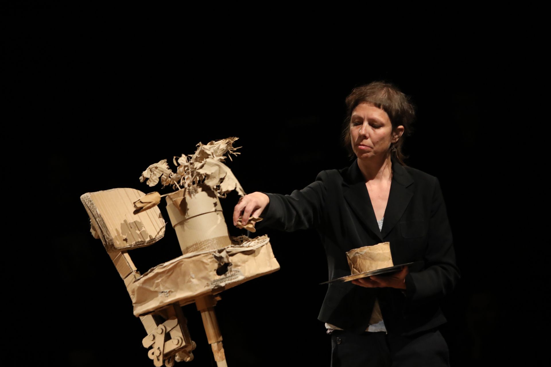 No made land «Les vanités» Jean Michel Caillebotte / Compagnie Star Pilot | © Martí Albesa