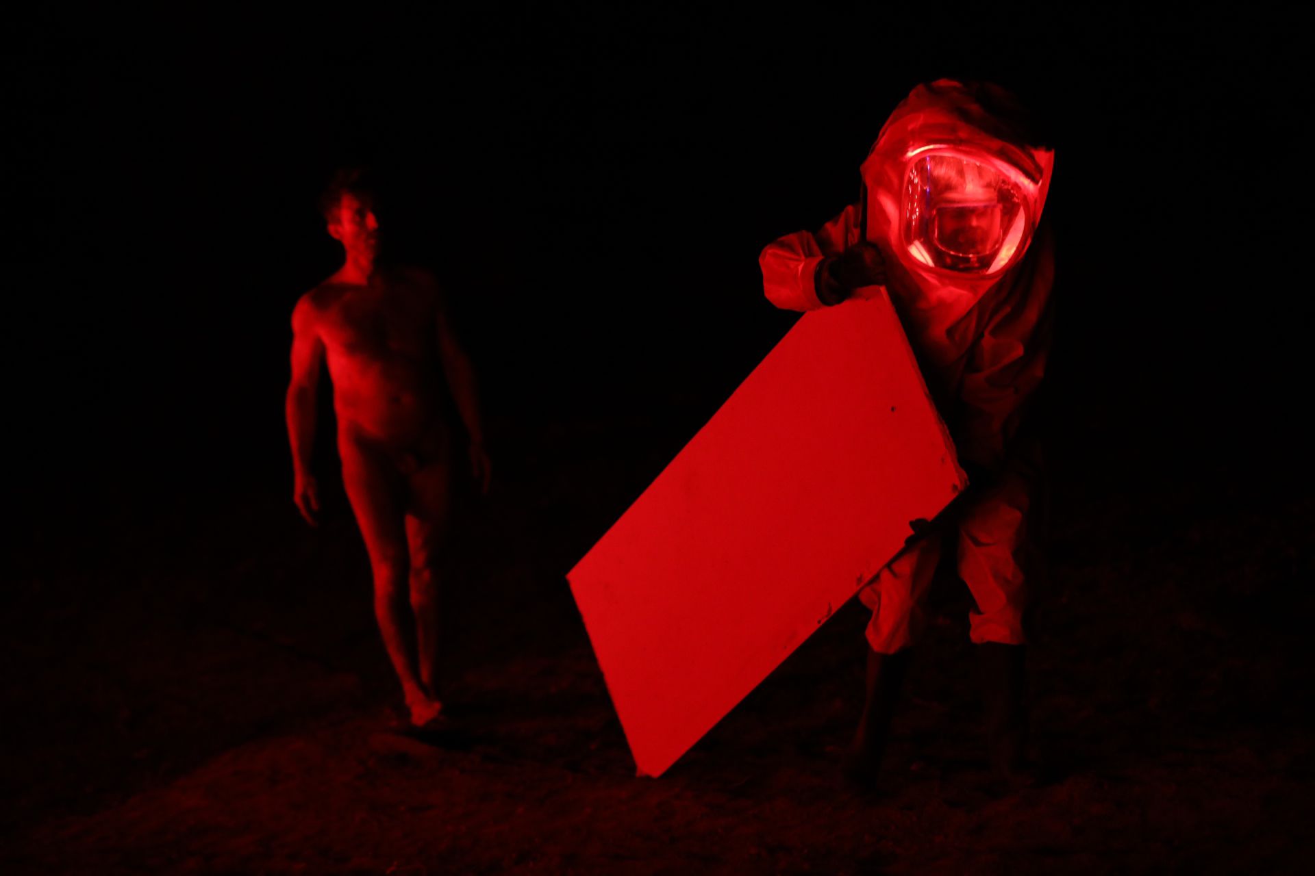 'Sota terra', Quim Girón i Moon Ribas | © Martí Albesa