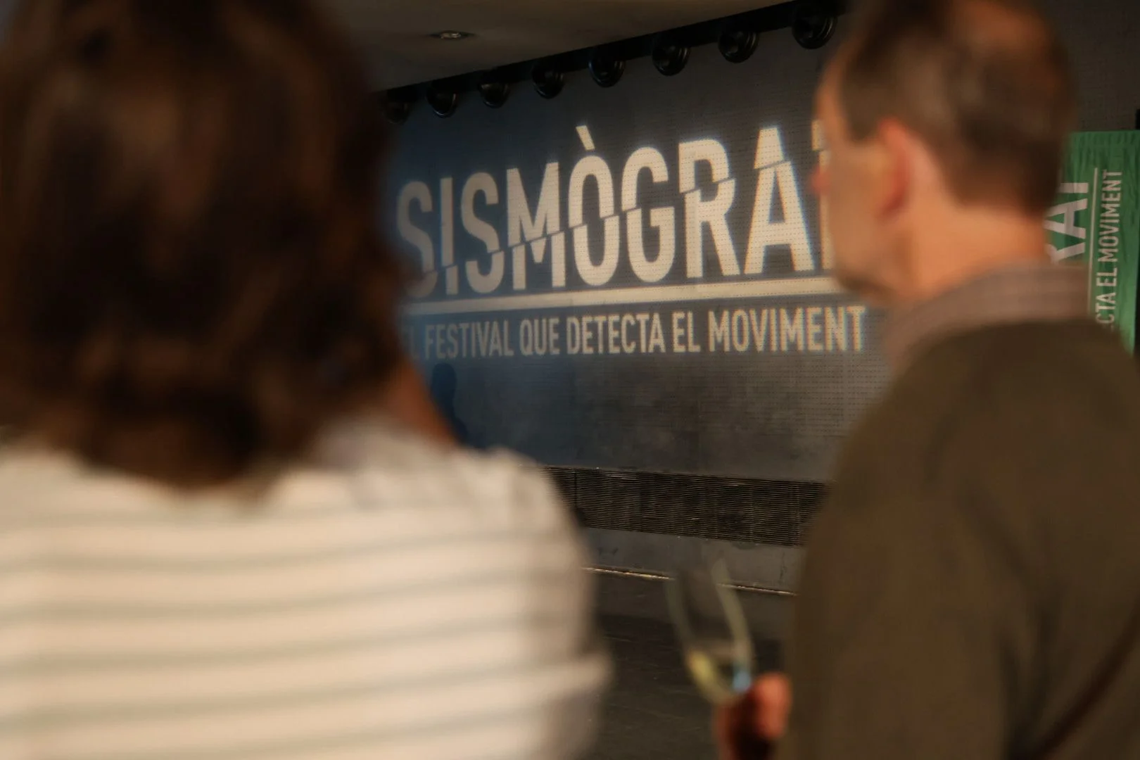 Instal·lació audiovisual de 'City Horses' | © Martí Albesa