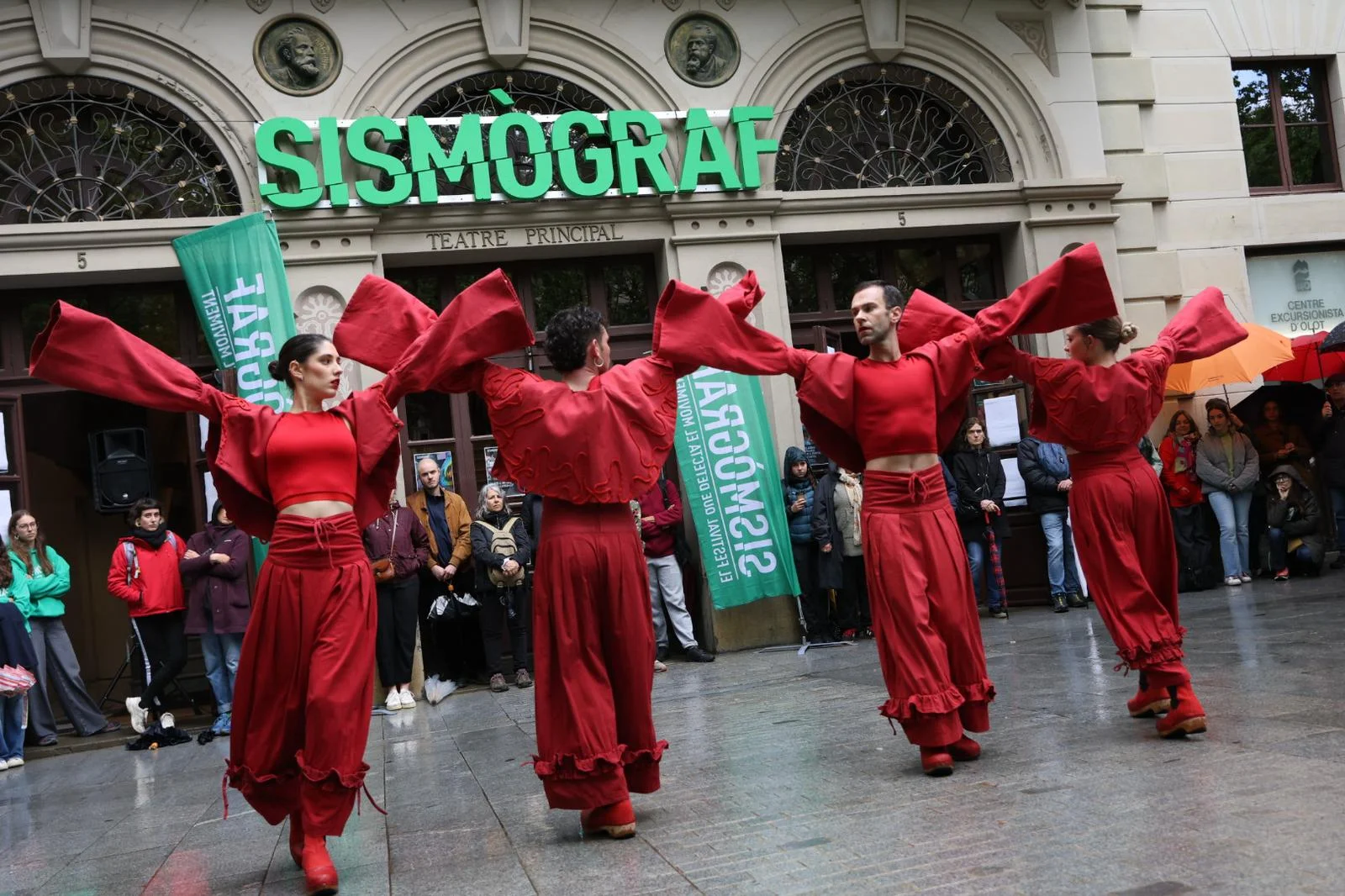 'Un baile ceibe' de Fran Sieira | © Martí Albesa